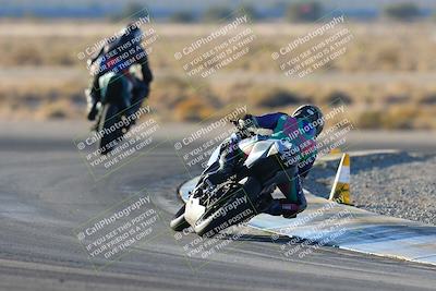 media/Jan-11-2025-CVMA (Sat) [[ddeb3f563a]]/Race 14-500-350 Supersport/